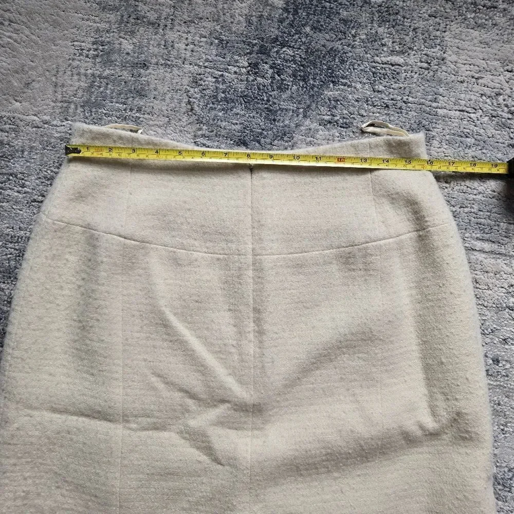 CHANEL Tweed Cream SKIRT Size 44 8 M